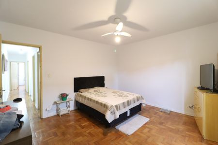 Casa à venda com 180m², 3 quartos e 2 vagasQuarto 3