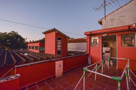 Casa à venda com 250m², 3 quartos e 3 vagas
