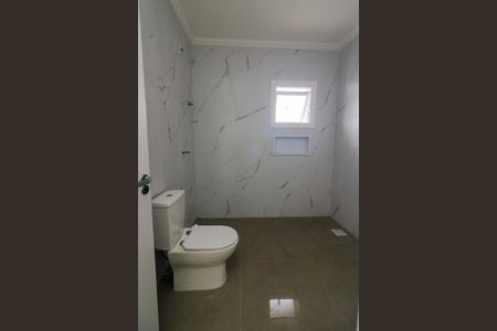 Casa de condomínio à venda com 142m², 3 quartos e 2 vagas Casa de condomínio à venda com 142m², 3 quartos e 2 vagasBanheiro da Suíte 1