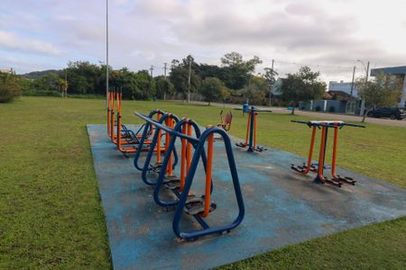 Casa de condomínio à venda com 142m², 3 quartos e 2 vagas Casa de condomínio à venda com 142m², 3 quartos e 2 vagasÁrea comum - Academia