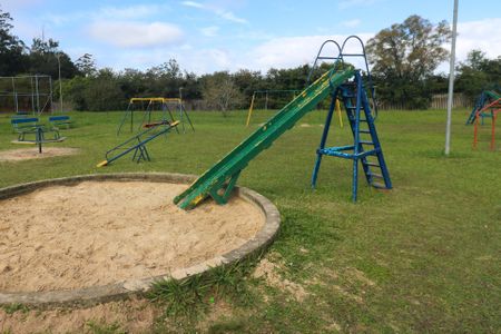 Casa de condomínio à venda com 142m², 3 quartos e 2 vagas Casa de condomínio à venda com 142m², 3 quartos e 2 vagasÁrea comum - Playground