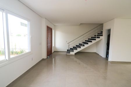 Casa de condomínio à venda com 142m², 3 quartos e 2 vagas Casa de condomínio à venda com 142m², 3 quartos e 2 vagasSala