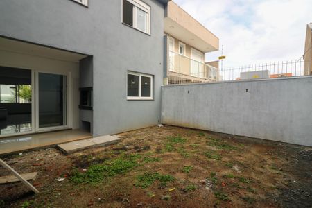 Casa de condomínio à venda com 142m², 3 quartos e 2 vagas Casa de condomínio à venda com 142m², 3 quartos e 2 vagasQuintal