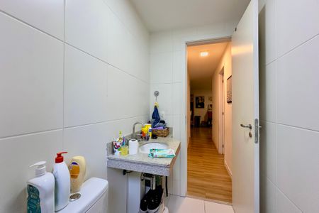 Apartamento à venda com 106m², 3 quartos e 1 vaga Apartamento à venda com 106m², 3 quartos e 1 vagaBanheiro