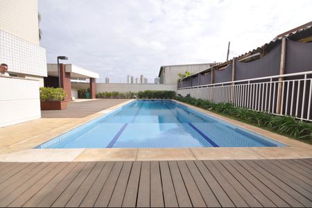 Apartamento à venda com 157m², 2 quartos e 3 vagasÁrea comum - Piscina