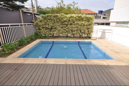 Apartamento à venda com 157m², 2 quartos e 3 vagasÁrea comum - Piscina