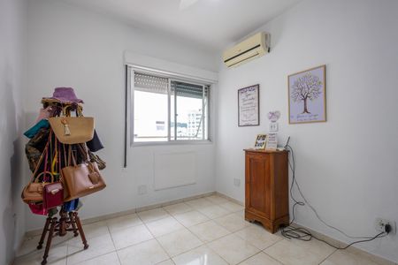 Apartamento à venda com 130m², 3 quartos e 2 vagas Apartamento à venda com 130m², 3 quartos e 2 vagasQuarto 1