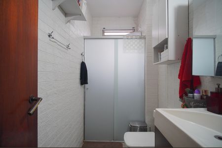 Apartamento à venda com 79m², 2 quartos e 1 vagaBanheiro 1