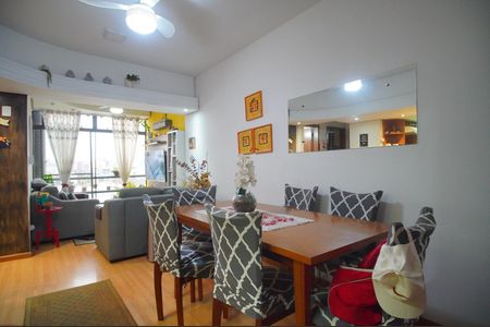 Apartamento à venda com 79m², 2 quartos e 1 vagaSala de Jantar