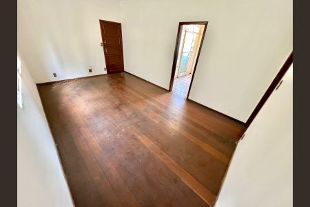 Apartamento à venda com 85m², 3 quartos e 2 vagas Apartamento à venda com 85m², 3 quartos e 2 vagasSala