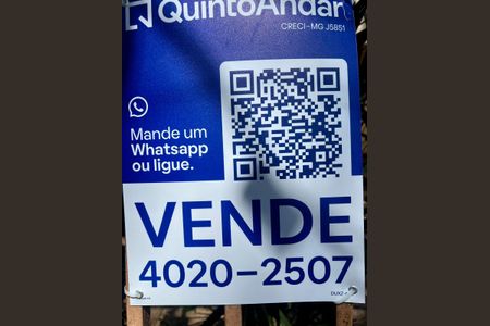 Apartamento à venda com 85m², 3 quartos e 2 vagas Apartamento à venda com 85m², 3 quartos e 2 vagasPlaquinha