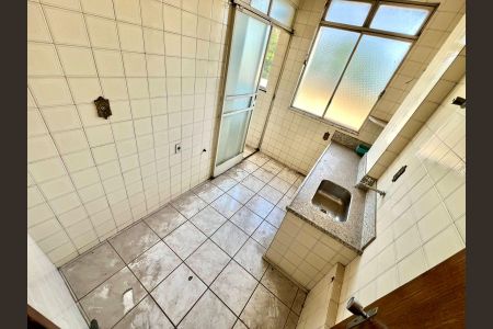 Apartamento à venda com 85m², 3 quartos e 2 vagas Apartamento à venda com 85m², 3 quartos e 2 vagasCozinha