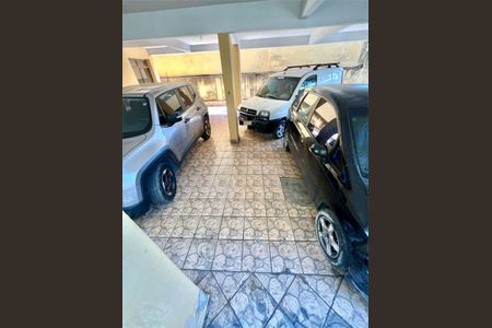 Apartamento à venda com 85m², 3 quartos e 2 vagas Apartamento à venda com 85m², 3 quartos e 2 vagasGaragem