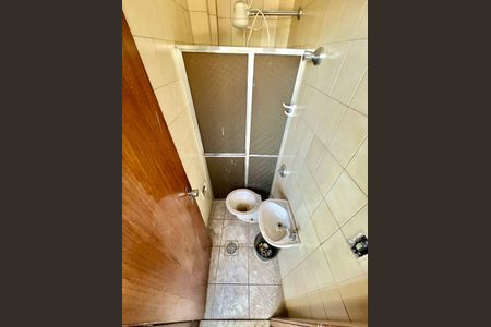 Apartamento à venda com 85m², 3 quartos e 2 vagas Apartamento à venda com 85m², 3 quartos e 2 vagasBanheiro de Serviço