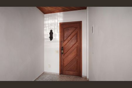 Apartamento à venda com 48m², 1 quarto e 1 vaga Apartamento à venda com 48m², 1 quarto e 1 vagaEntrada