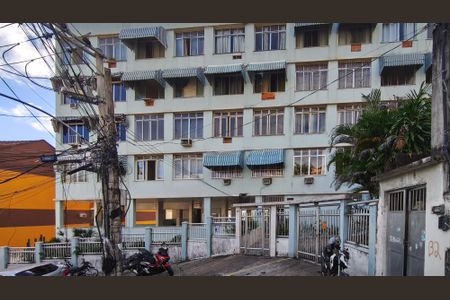 Apartamento à venda com 48m², 1 quarto e 1 vaga Apartamento à venda com 48m², 1 quarto e 1 vagaFachada e portaria