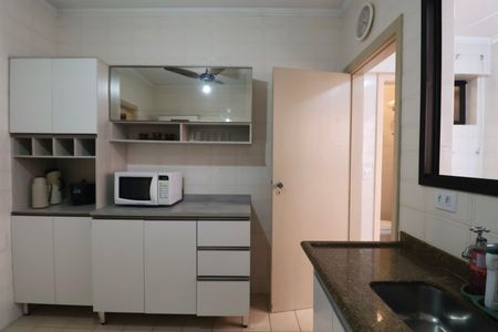 Apartamento para alugar com 70m², 2 quartos e 1 vaga Apartamento para alugar com 70m², 2 quartos e 1 vagaCozinha
