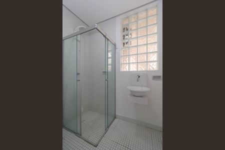 Apartamento à venda com 96m², 3 quartos e 1 vaga Apartamento à venda com 96m², 3 quartos e 1 vagaBanheiro da Suíte