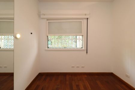Apartamento à venda com 96m², 3 quartos e 1 vaga Apartamento à venda com 96m², 3 quartos e 1 vagaQuarto 2