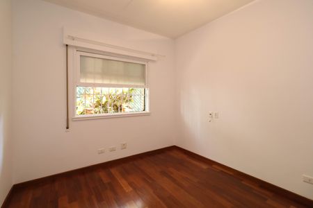 Apartamento à venda com 96m², 3 quartos e 1 vaga Apartamento à venda com 96m², 3 quartos e 1 vagaQuarto 1
