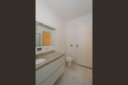 Apartamento à venda com 96m², 3 quartos e 1 vaga Apartamento à venda com 96m², 3 quartos e 1 vagaBanheiro Social