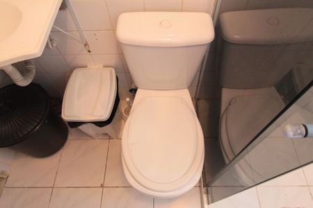 Apartamento à venda com 65m², 2 quartos e 1 vagaBanheiro Social