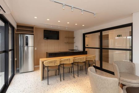 Studio para alugar com 33m², 1 quarto e sem vaga Studio para alugar com 33m², 1 quarto e sem vagaÁrea comum - Salão de festas