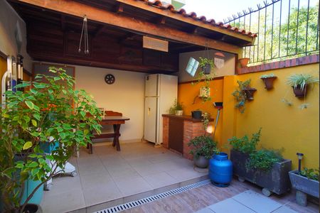 Casa à venda com 95m², 3 quartos e 2 vagasVaranda Sala