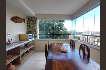 Apartamento à venda com 86m², 3 quartos e 2 vagasVaranda