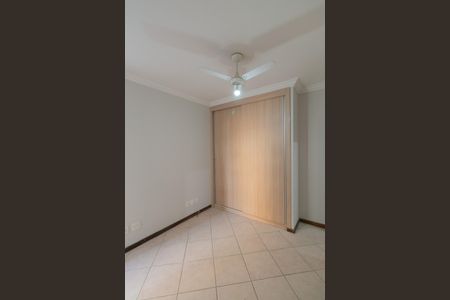 Apartamento para alugar com 65m², 2 quartos e 1 vagaSuíte