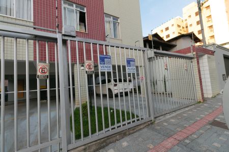 Apartamento para alugar com 65m², 2 quartos e 1 vagaPlaca