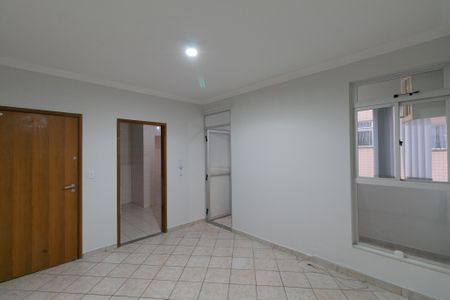 Apartamento para alugar com 65m², 2 quartos e 1 vagaSala