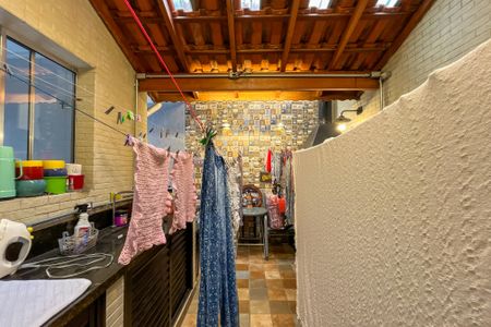 Casa à venda com 86m², 2 quartos e 2 vagas Casa à venda com 86m², 2 quartos e 2 vagasÁrea de Serviço