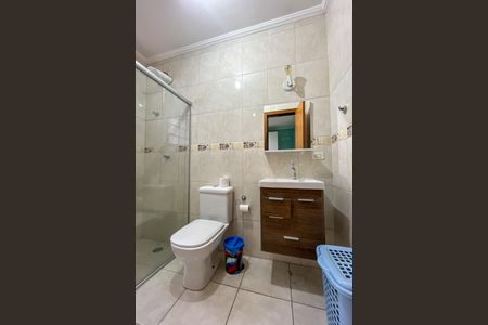 Casa à venda com 86m², 2 quartos e 2 vagas Casa à venda com 86m², 2 quartos e 2 vagasBanheiro da Suíte 2