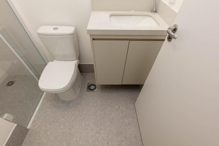 Studio para alugar com 29m², 1 quarto e sem vaga Studio para alugar com 29m², 1 quarto e sem vagaBanheiro