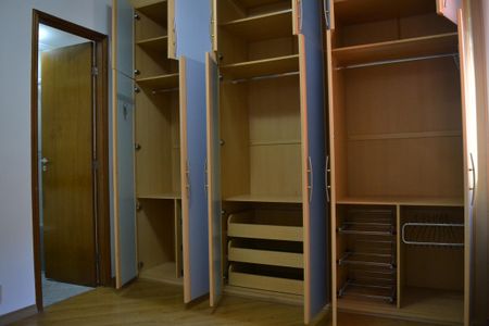 Apartamento à venda com 80m², 3 quartos e 2 vagasSuíte