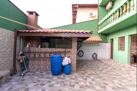 Casa à venda com 359m², 3 quartos e 5 vagas Casa à venda com 359m², 3 quartos e 5 vagasÁrea Externa