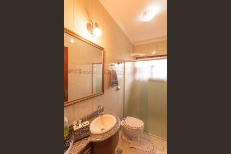 Casa à venda com 359m², 3 quartos e 5 vagas Casa à venda com 359m², 3 quartos e 5 vagasBanheiro