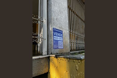 Apartamento à venda com 168m², 3 quartos e 2 vagas Apartamento à venda com 168m², 3 quartos e 2 vagasPlaca