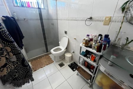 Apartamento à venda com 168m², 3 quartos e 2 vagas Apartamento à venda com 168m², 3 quartos e 2 vagasBanheiro Suíte