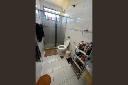 Apartamento à venda com 168m², 3 quartos e 2 vagas Apartamento à venda com 168m², 3 quartos e 2 vagasBanheiro Suíte