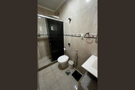 Apartamento à venda com 168m², 3 quartos e 2 vagas Apartamento à venda com 168m², 3 quartos e 2 vagasBanheiro