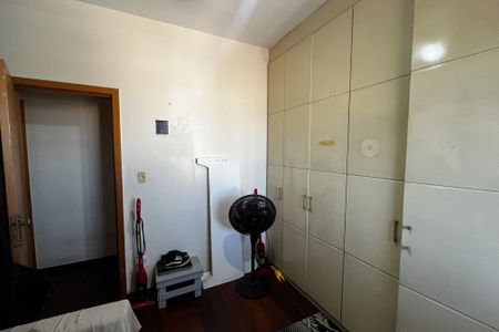 Apartamento à venda com 168m², 3 quartos e 2 vagas Apartamento à venda com 168m², 3 quartos e 2 vagasQuarto 1