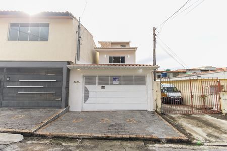 Casa à venda com 131m², 3 quartos e 2 vagas Casa à venda com 131m², 3 quartos e 2 vagasFachada do Prédio