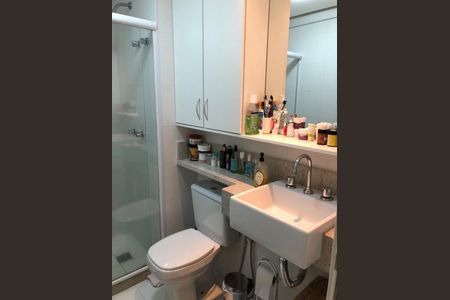 Apartamento à venda com 124m², 4 quartos e 2 vagas Apartamento à venda com 124m², 4 quartos e 2 vagasBanheiro