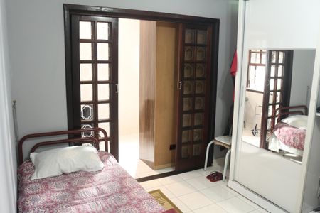 Casa à venda com 100m², 2 quartos e 1 vagaQuarto 2