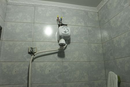 Casa à venda com 100m², 2 quartos e 1 vagaBanheiro 1