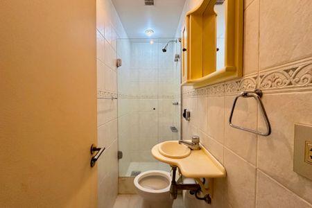 Apartamento à venda com 90m², 3 quartos e 1 vaga Apartamento à venda com 90m², 3 quartos e 1 vagaBanheiro 2