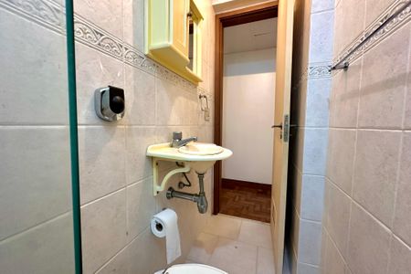 Apartamento à venda com 90m², 3 quartos e 1 vaga Apartamento à venda com 90m², 3 quartos e 1 vagaBanheiro 2