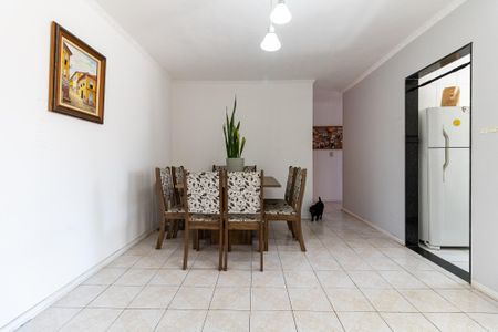 Apartamento à venda com 90m², 3 quartos e 1 vaga Apartamento à venda com 90m², 3 quartos e 1 vagaSala